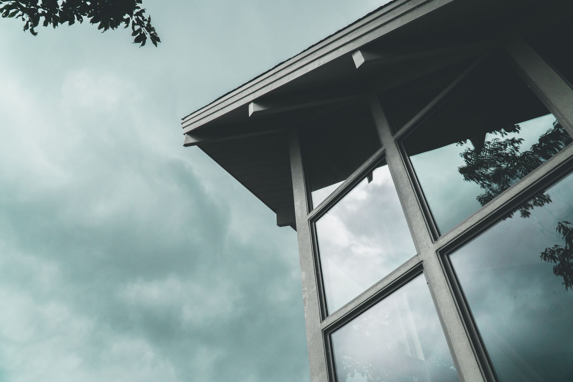 Skylight Cleaning – Kempner